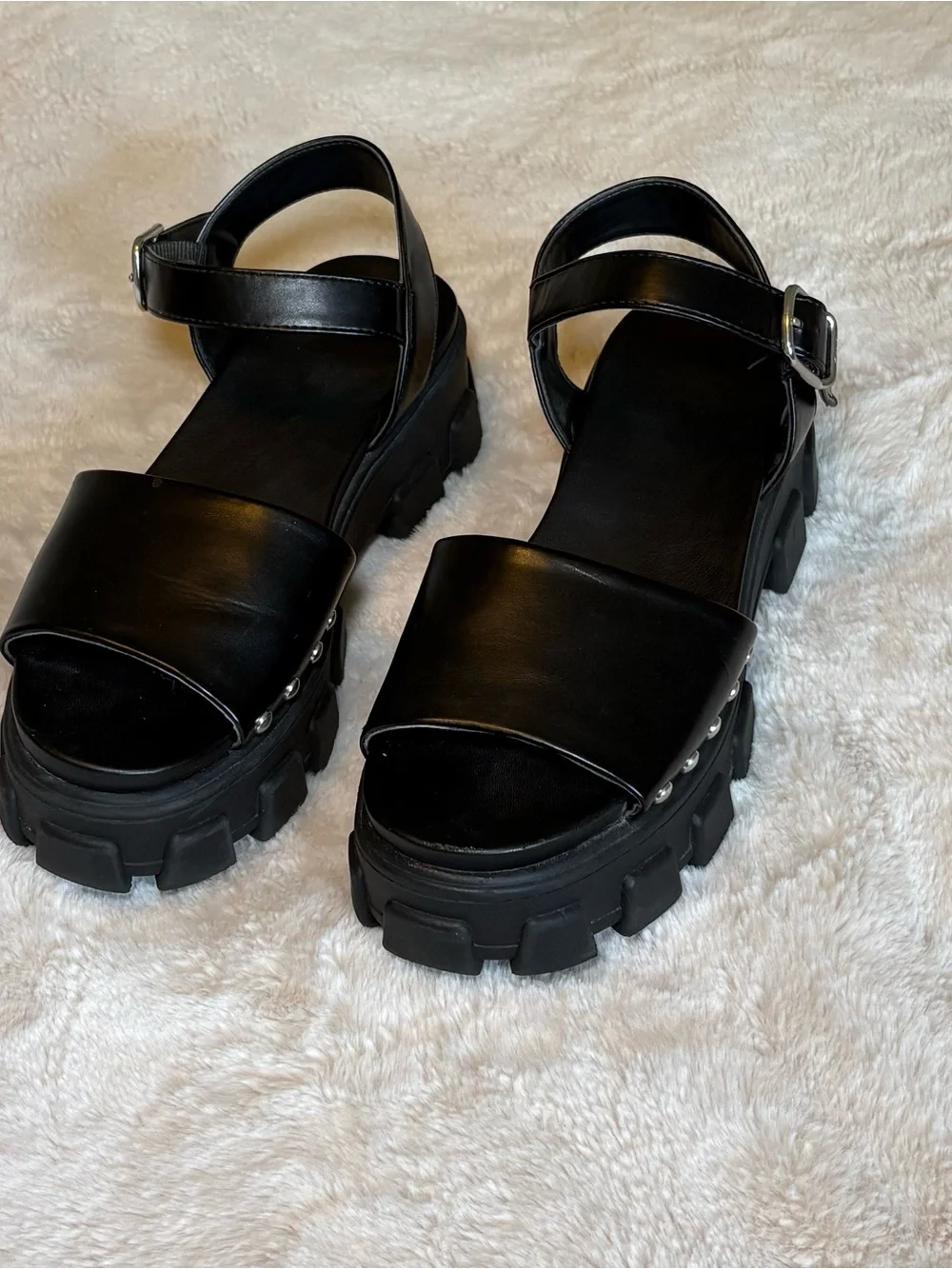 CIRCUS by SAM EDELMAN Black Chunky Platform Sandals with Stud Detail Size 9
